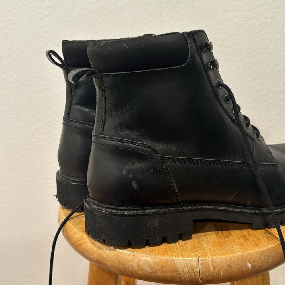 Lightly worn Calvin Klein boots size 11 - Picture 8 of 9